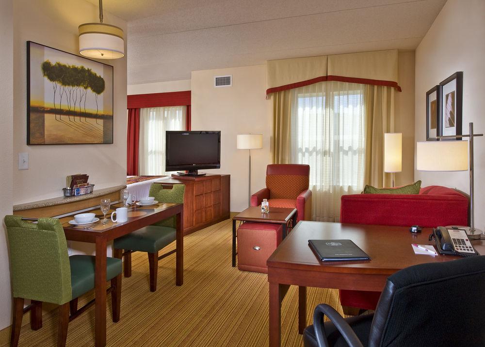 Residence Inn Newport News Airport Buitenkant foto